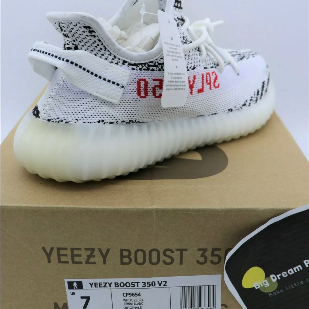Yezzy Boost v2 WHITE ZEBRA size 7